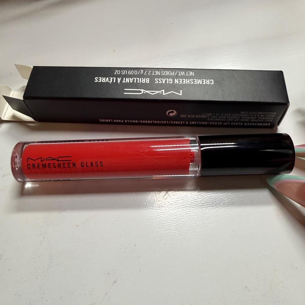 MAC Cosmetics Star Quality Cremesheen Glass Lipglass BNIB